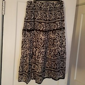 Studio West ladies Skirt